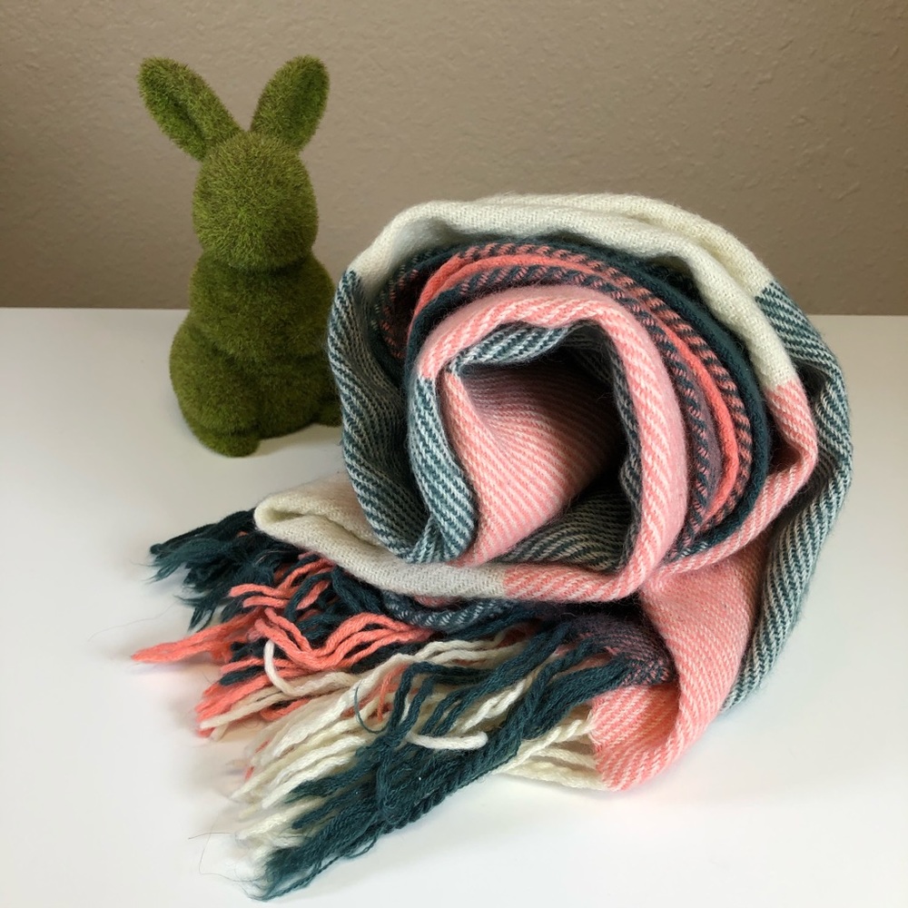 Cute Spring Plaid Soft Scarf / Shawl